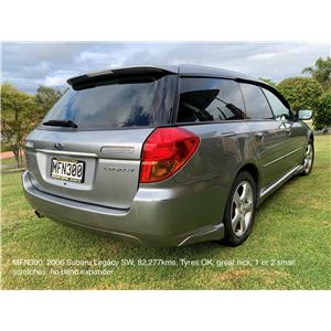 2006 Subaru Legacy Stationwagon
Silver
82 277km